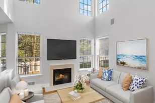 46 Pin Oak Dr, North Brunswick Township, NJ 08902 - Photo 3