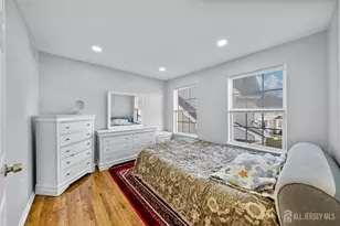 46 Pin Oak Dr, North Brunswick Township, NJ 08902 - Photo 19