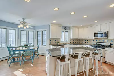 188 E Chestnut Avenue E, Metuchen, NJ 08840 - Photo 15