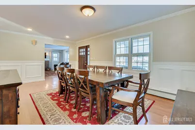 188 E Chestnut Avenue E, Metuchen, NJ 08840 - Photo 9