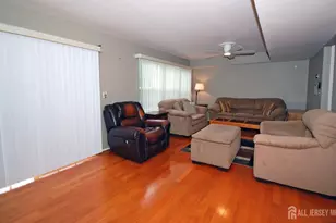 1101 Stony Brook Way, North Brunswick Township, NJ 08902 - Photo 7