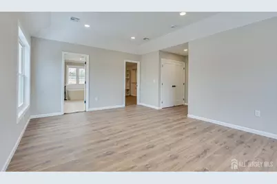 7 Vale Street, Edison, NJ 08817 - Photo 35