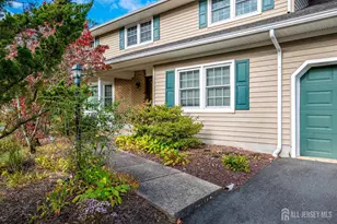 5 Woodmere Rd, North Brunswick Township, NJ 08902 - Photo 9