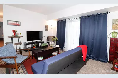 62 Haverhill Place, Franklin Township, NJ 08873 - Photo 7