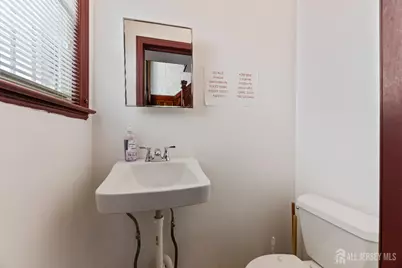 137 Livingston Avenue, New Brunswick, NJ 08901 - Photo 7