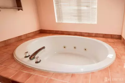 6 Bering Way, Franklin Township, NJ 08873 - Photo 31