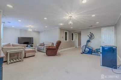 33 Vandeventer Court, Sayreville, NJ 08872 - Photo 25