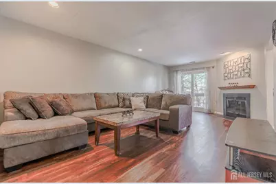 33 Vandeventer Court, Sayreville, NJ 08872 - Photo 5