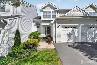 33 Vandeventer Court, Sayreville, NJ 08872 - Photo 1