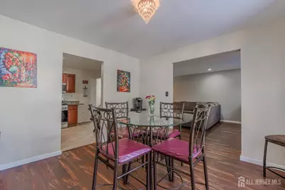 33 Vandeventer Court, Sayreville, NJ 08872 - Photo 11