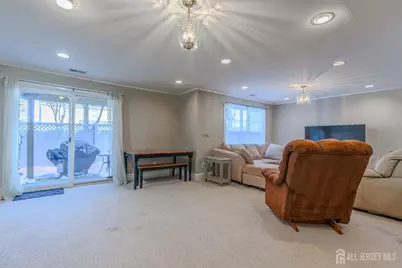 33 Vandeventer Court, Sayreville, NJ 08872 - Photo 25