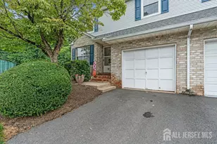 28 Hawthorn Dr, Edison, NJ 08820 - Photo 13