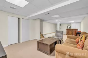 28 Hawthorn Dr, Edison, NJ 08820 - Photo 25