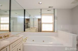 5 Fairmount Ct, Monroe Township, NJ 08831 - Photo 19