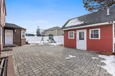 80 Glenwood Avenue, Elmwood Park, NJ 07407 - Photo 5