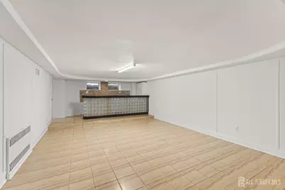 80 Glenwood Avenue, Elmwood Park, NJ 07407 - Photo 33