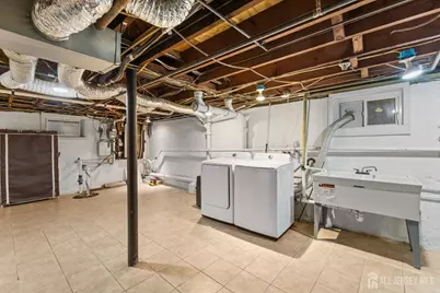 80 Glenwood Avenue, Elmwood Park, NJ 07407 - Photo 35