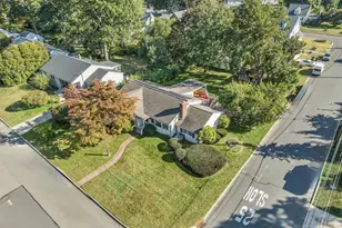 1 Memorial Dr, East Brunswick Township, NJ 08816 - Photo 15