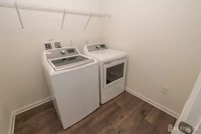 601 Charleston Drive NE, Monroe Township, NJ 08831 - Photo 27