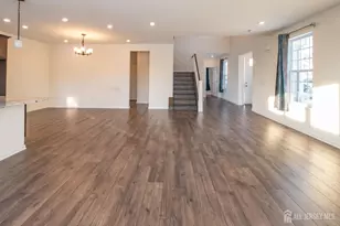 601 Charleston Dr NE, Monroe Township, NJ 08831 - Photo 11