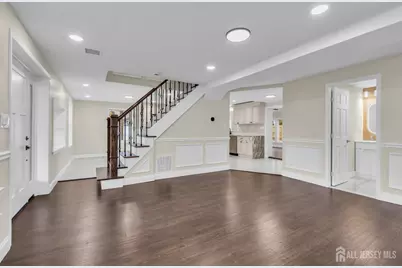 537 S Atlantic Avenue, Aberdeen Township, NJ 07747 - Photo 17