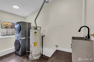 537 S Atlantic Ave, Aberdeen Township, NJ 07747 - Photo 45