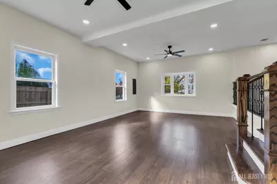 537 S Atlantic Avenue, Aberdeen Township, NJ 07747 - Photo 35