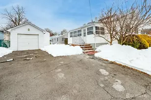 62 Hillcrest Ave, Edison, NJ 08817 - Photo 31