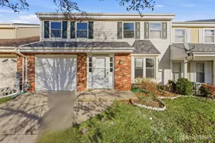 143 Banwell Ln, Mount Laurel, NJ 08054 - Photo 1