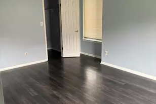 92 Gate House Ln, Edison, NJ 08820 - Photo 9