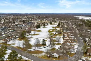 4 Wellington Pl, Monroe Township, NJ 08831 - Photo 33