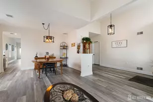 4 Wellington Pl, Monroe Township, NJ 08831 - Photo 7