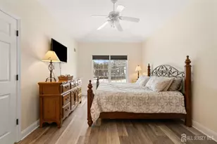 4 Wellington Pl, Monroe Township, NJ 08831 - Photo 21