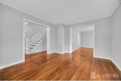 49 Comstock Street, New Brunswick, NJ 08901 - Photo 5
