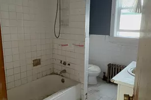 39 W 40th St, Bayonne, NJ 07002 - Photo 11