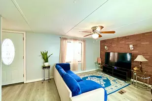 26 Dalbert St, Carteret, NJ 07008 - Photo 5
