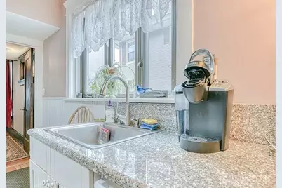 5 Llewellyn Place, New Brunswick, NJ 08901 - Photo 3