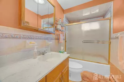 531 Chestnut Street, Middlesex, NJ 08846 - Photo 23