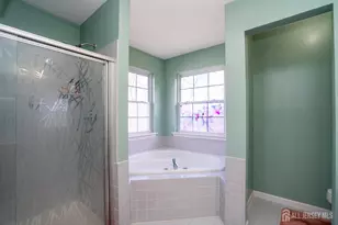 44 Lexington Rd, South Brunswick Township, NJ 08852 - Photo 23