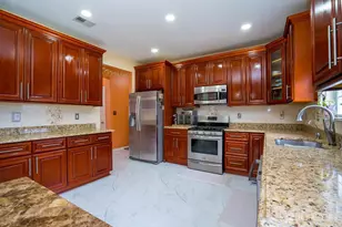 44 Lexington Rd, South Brunswick Township, NJ 08852 - Photo 9