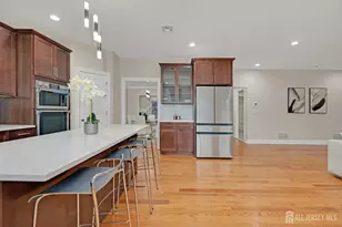 2 Maddie Ct, Colonia, NJ 07067 - Photo 9