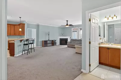 326 Sloan Court, Matawan, NJ 07747 - Photo 5