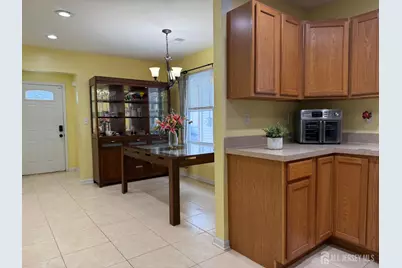 34 Mercer Street, Carteret, NJ 07008 - Photo 7