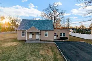 973 Ellis Pkwy, Edison, NJ 08820 - Photo 1