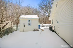 105 Applegate Ave, Monroe Township, NJ 07726 - Photo 29