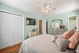 105 Applegate Ave, Monroe Township, NJ 07726 - Photo 21