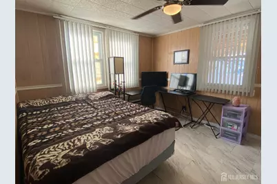 41 Elmwood Avenue, Carteret, NJ 07008 - Photo 21