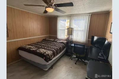 41 Elmwood Avenue, Carteret, NJ 07008 - Photo 21