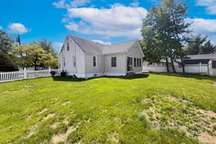 1760 Cedarwood Dr, Piscataway Township, NJ 08854 - Photo 23