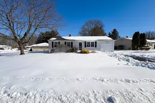 47 Brandywine Cir, Piscataway Township, NJ 08854 - Photo 1